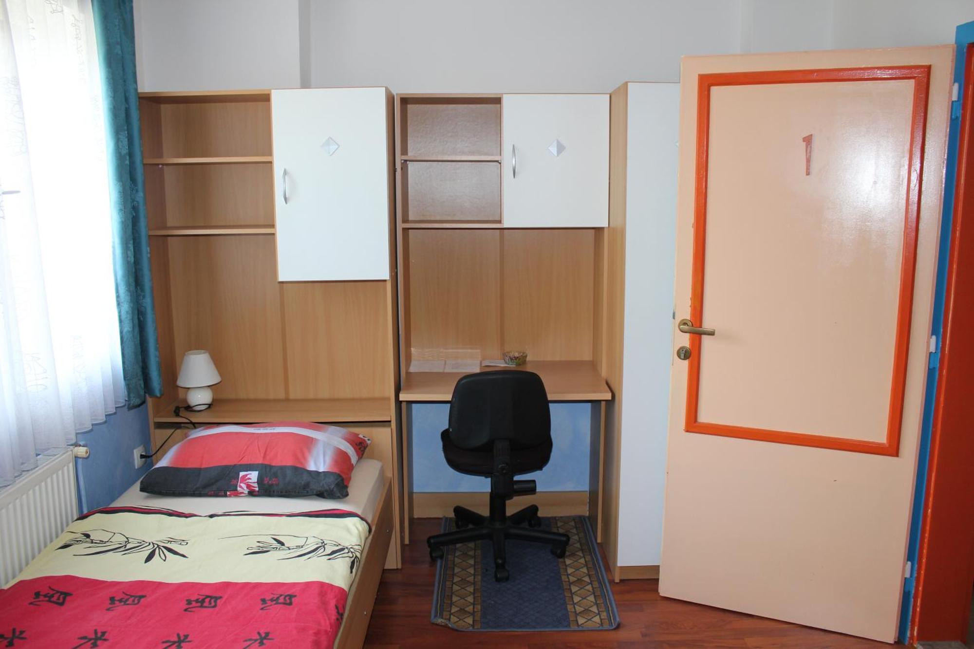 Rooms4Young Laibach Zimmer foto